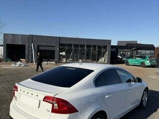 2011 Volvo S60 II, белый, 1170000 рублей, вид 4