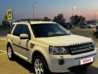 2014 Land Rover Freelander II Рестайлинг 2, белый, 2000000 рублей, вид 3
