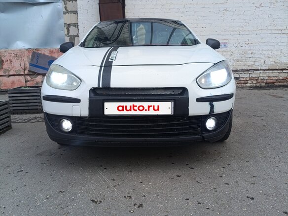 2011 Renault Fluence I, белый - вид 8