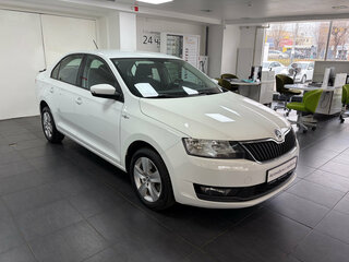 2019 Skoda Rapid I Рестайлинг, белый, 1498000 рублей, вид 3