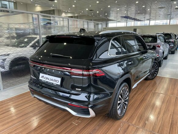 2026 Geely Monjaro I, чёрный, 4954990 рублей - вид 2
