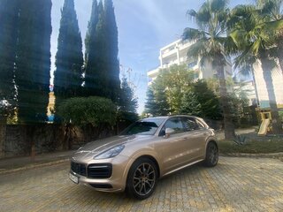 2018 Porsche Cayenne III, коричневый, 7300000 рублей, вид 3
