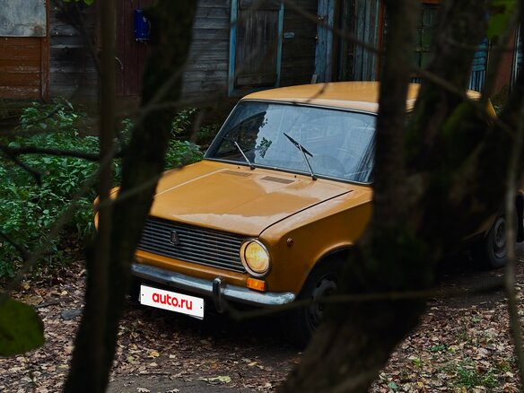 1980 Lada (ВАЗ) 2101, жёлтый, 140000 рублей - вид 8