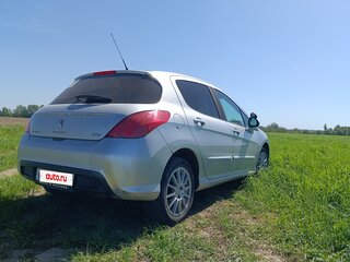 2011 Peugeot 308 I Рестайлинг, серебристый, 400000 рублей, вид 3
