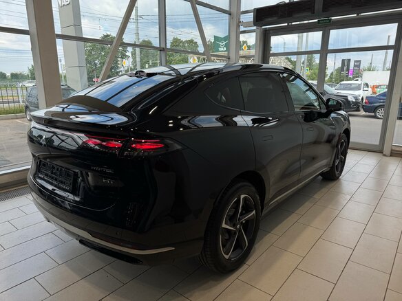 2026 GAC Hyptec HT, чёрный, 5999000 рублей - вид 6
