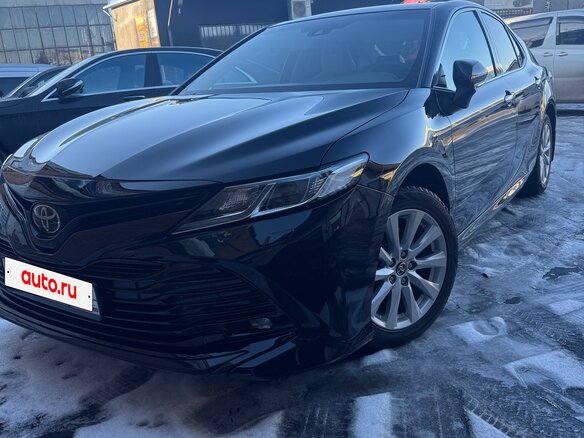 2020 Toyota Camry VIII (XV70), чёрный, 2850000 рублей