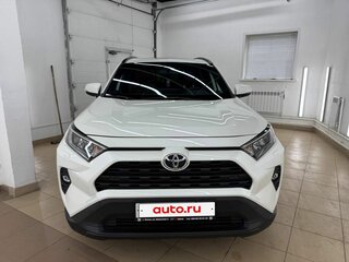 2021 Toyota RAV4 V (XA50), белый, 4050000 рублей, вид 2