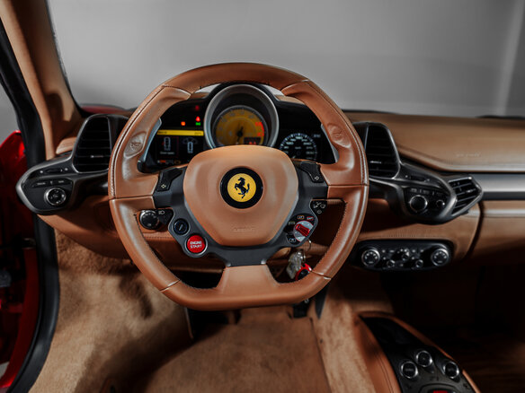 2011 Ferrari 458 Italia, красный - вид 19