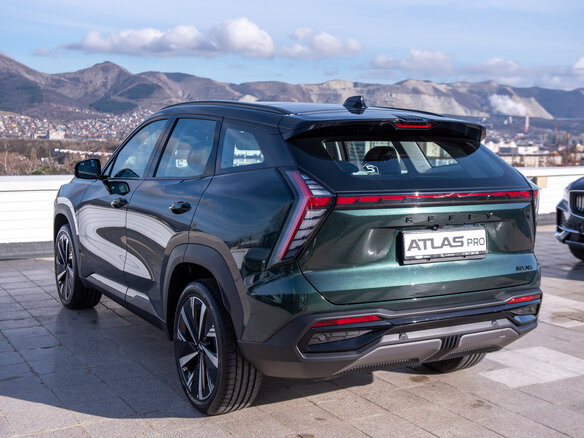 2025 Geely Atlas II, зелёный, 3970990 рублей - вид 7