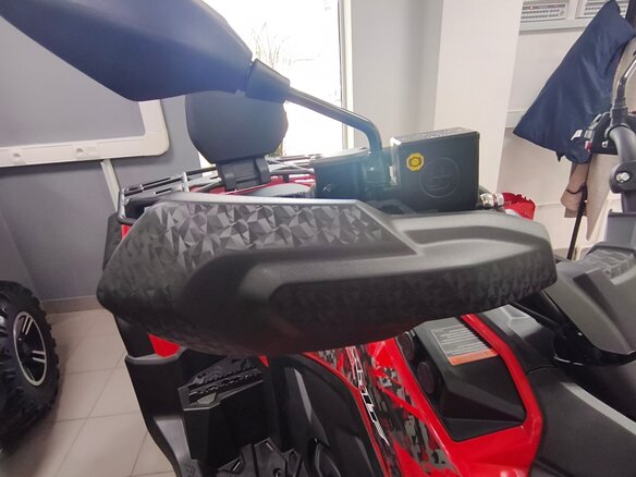 2026 Loncin XWolf 550, красный, 775000 рублей - вид 13
