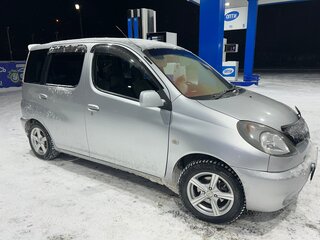 2000 Toyota FunCargo, серебристый, 460000 рублей, вид 4