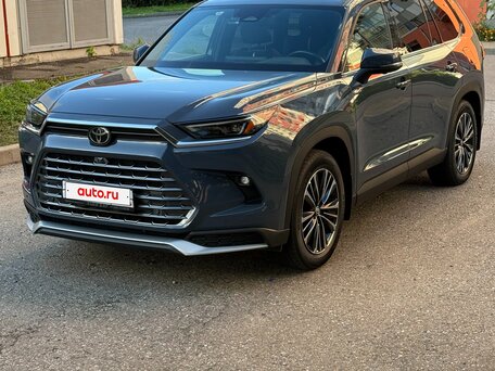 2023 Toyota Grand Highlander, серый, 11000000 рублей, вид 5