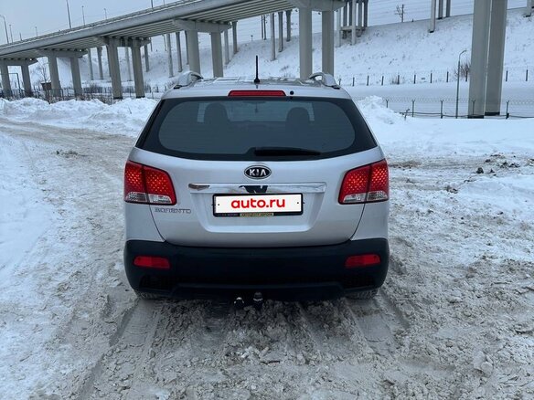 2012 Kia Sorento II, серебристый, 1050000 рублей - вид 8