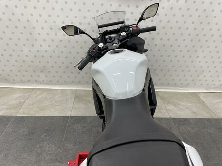 2018 Suzuki GSX 250 R, чёрный, 389000 рублей, вид 5