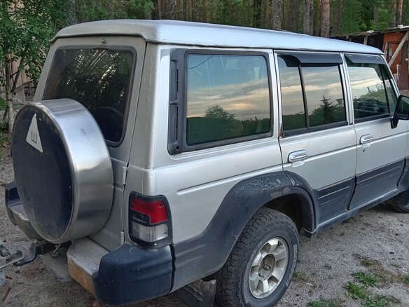 2002 Hyundai Galloper II, серебристый, 430000 рублей - вид 3