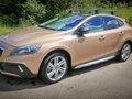 2013 Volvo V40 Cross Country I, золотистый - вид 4