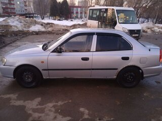 2004 Hyundai Accent ТагАЗ II, серебристый, 260000 рублей, вид 4
