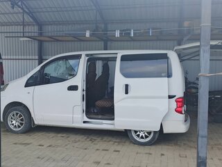 2015 Nissan NV200, белый, 1500000 рублей, вид 3