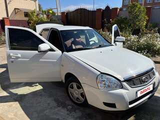 2010 Lada (ВАЗ) Priora I, белый, 800000 рублей, вид 2