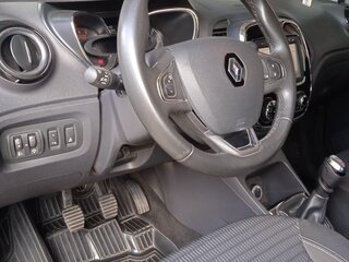 2017 Renault Kaptur I, серебристый, 1800000 рублей, вид 5