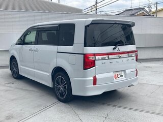 2022 Mitsubishi Delica D:5 I Рестайлинг, белый, 2980700 рублей, вид 4