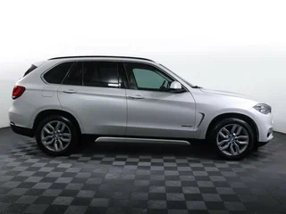 2014 BMW X5 35i III (F15), белый, 2261000 рублей, вид 4