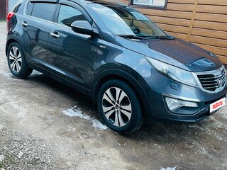 2013 Kia Sportage III, серый, 1300000 рублей, вид 4