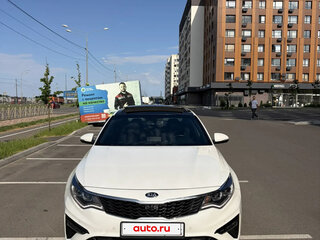 2018 Kia Optima IV Рестайлинг, белый, 2490000 рублей, вид 3