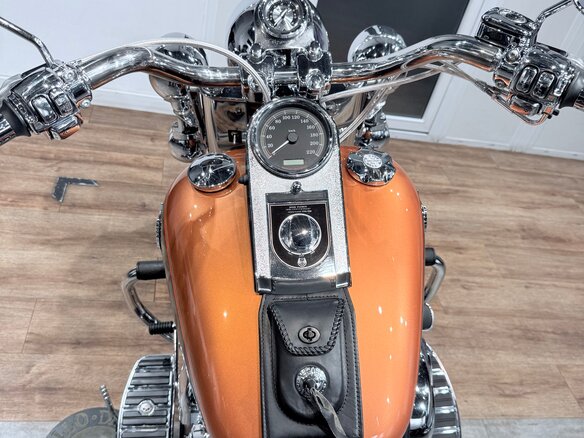 2008 Harley-Davidson Fat Boy, оранжевый, 1099000 рублей - вид 28