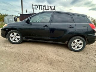 2002 Toyota Matrix I (E130), чёрный, 400000 рублей, вид 2