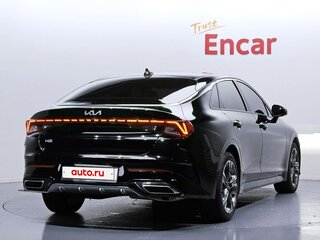2022 Kia K5 III, чёрный, 2075000 рублей, вид 4