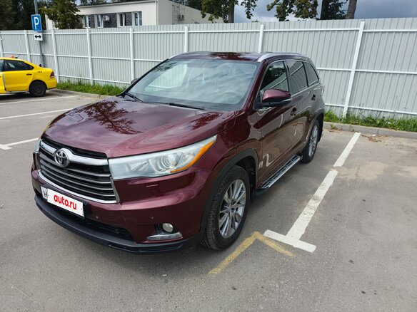 2014 Toyota Highlander III (XU50), красный, 2800000 рублей - вид 3