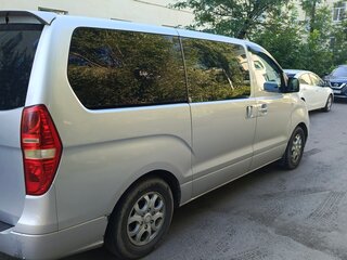 2008 Hyundai Grand Starex I, серый, 1080000 рублей, вид 4