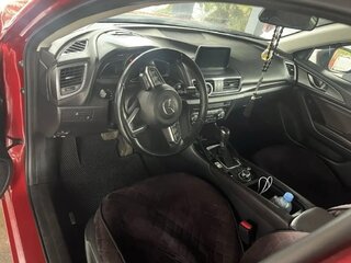 2017 Mazda 3 III (BM), красный, 1400000 рублей, вид 5