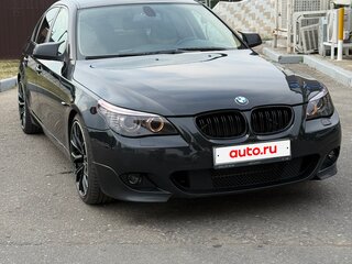 2009 BMW 5 серии 525i V (E60/E61) Рестайлинг, чёрный, 1250000 рублей, вид 3