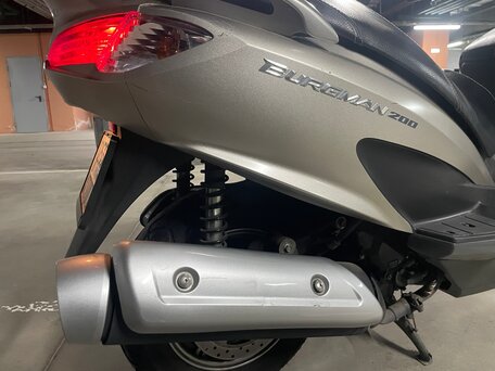 2019 Suzuki Burgman UH 200, серебристый, 355000 рублей, вид 5