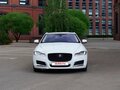 2020 Jaguar XF II, белый - вид 3