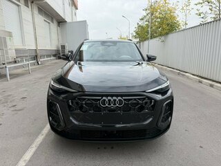 2026 Audi Q5 L III (GU), чёрный, 6600000 рублей, вид 4