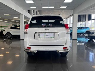 2013 Toyota Land Cruiser Prado 150 Series, белый, 3500000 рублей, вид 4