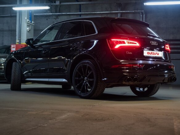 2019 Audi Q5 II (FY), чёрный, 3490000 рублей - вид 3