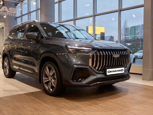 2026 Geely Okavango I Рестайлинг, серый - вид 2