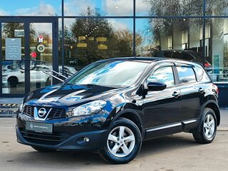 2013 Nissan Qashqai I Рестайлинг, чёрный, 989000 рублей, вид 1