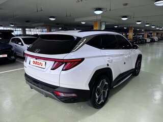 2020 Hyundai Tucson IV, белый, 2700000 рублей, вид 3