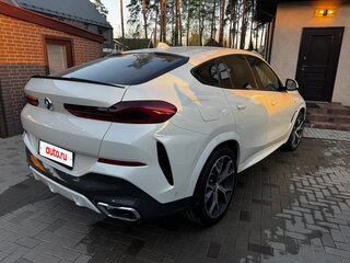 2021 BMW X6 30d III (G06), белый, 8300000 рублей, вид 3