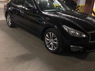 2016 Infiniti Q70 I Рестайлинг, чёрный, 2450000 рублей, вид 1