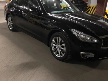 2016 Infiniti Q70 I Рестайлинг, чёрный, 2450000 рублей, вид 1