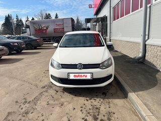2013 Volkswagen Polo V, белый, 420000 рублей, вид 2
