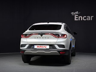 2025 Renault Arkana I Рестайлинг, белый, 2150000 рублей, вид 4