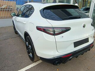 2025 Alfa Romeo Stelvio I Рестайлинг 2, белый, 8790000 рублей, вид 4