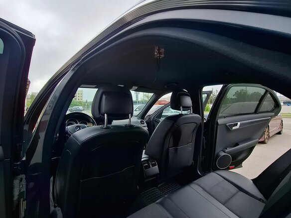 2012 Mercedes-Benz C-Класс 200 III (W204) Рестайлинг, чёрный, 1650000 рублей - вид 16